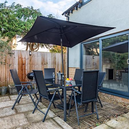 Cotswold Holiday Let With Hot Tub - The Old Garage ชิปปิงนอร์ตัน ภายนอก รูปภาพ