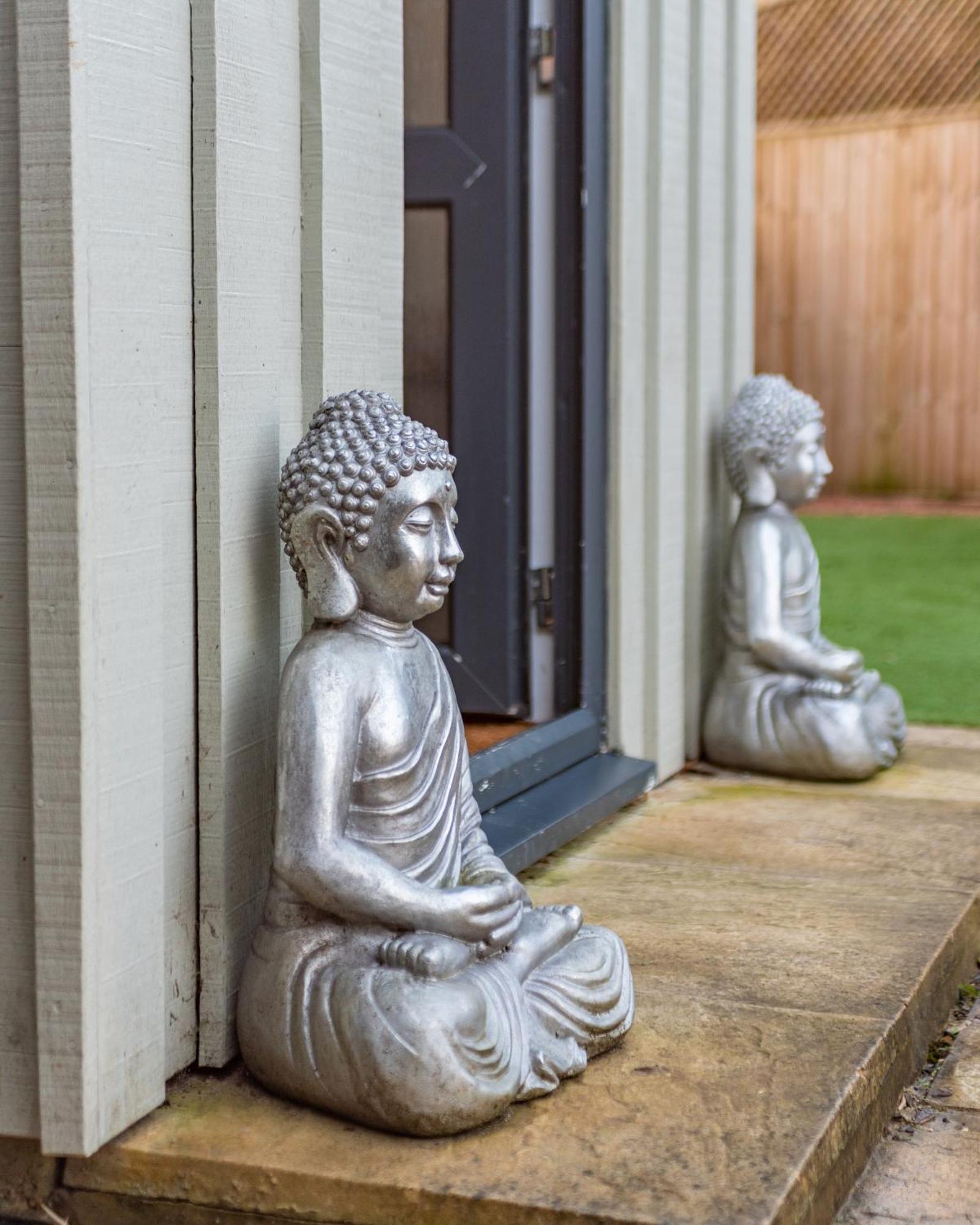 Cotswold Holiday Let With Hot Tub - The Old Garage ชิปปิงนอร์ตัน ภายนอก รูปภาพ